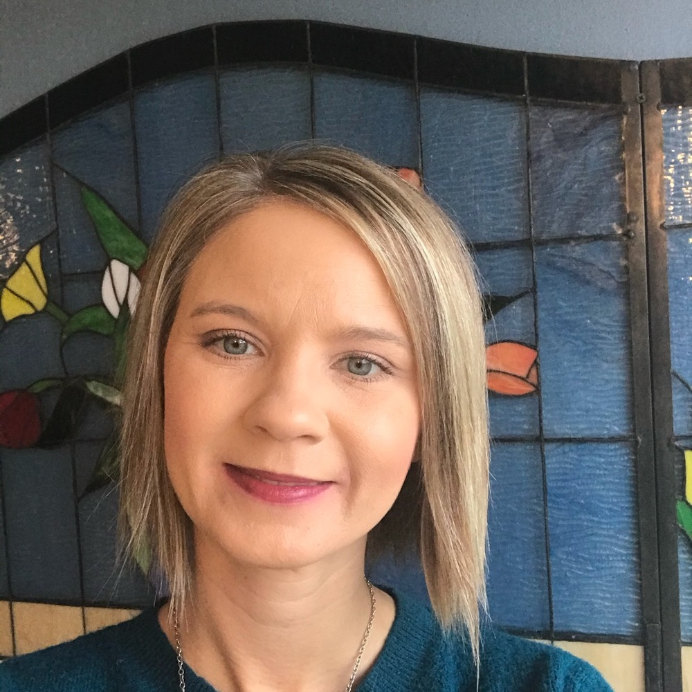 Meet your Posher, Crystal